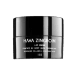 LIP CREAM מסדרת רמיקרונייזד הוא קרם השפתיים היחיד בעולם המוכח מחקרית כמחדיר קולגן בשלמותו לעומק העור, בשילוב עם חומצה היאלורונית ממוזערת וחדירה. ✔️ מטשטש קמטוטים, מרכך ומגמיש את העור ✔️ מעלה את רמת הנפח וממצק את הרקמה ✔️מעלה את רמת הלחות, ושומר עליה גבוהה לאורך זמן הקרם מעניק תחושת רעננות, והשפתיים תהיינה רכות, גמישות ובעלות ברק. הקולגן הפברילי הממוזער חודר לעור, הודות לטכנולוגיית המזעור החדשנית, ונצמד למולקולות החומצה ההיאלורונית. השילוב ביניהם מייצב את החומצה ההיאלורונית במקומה, ומעצים את פעילותה.